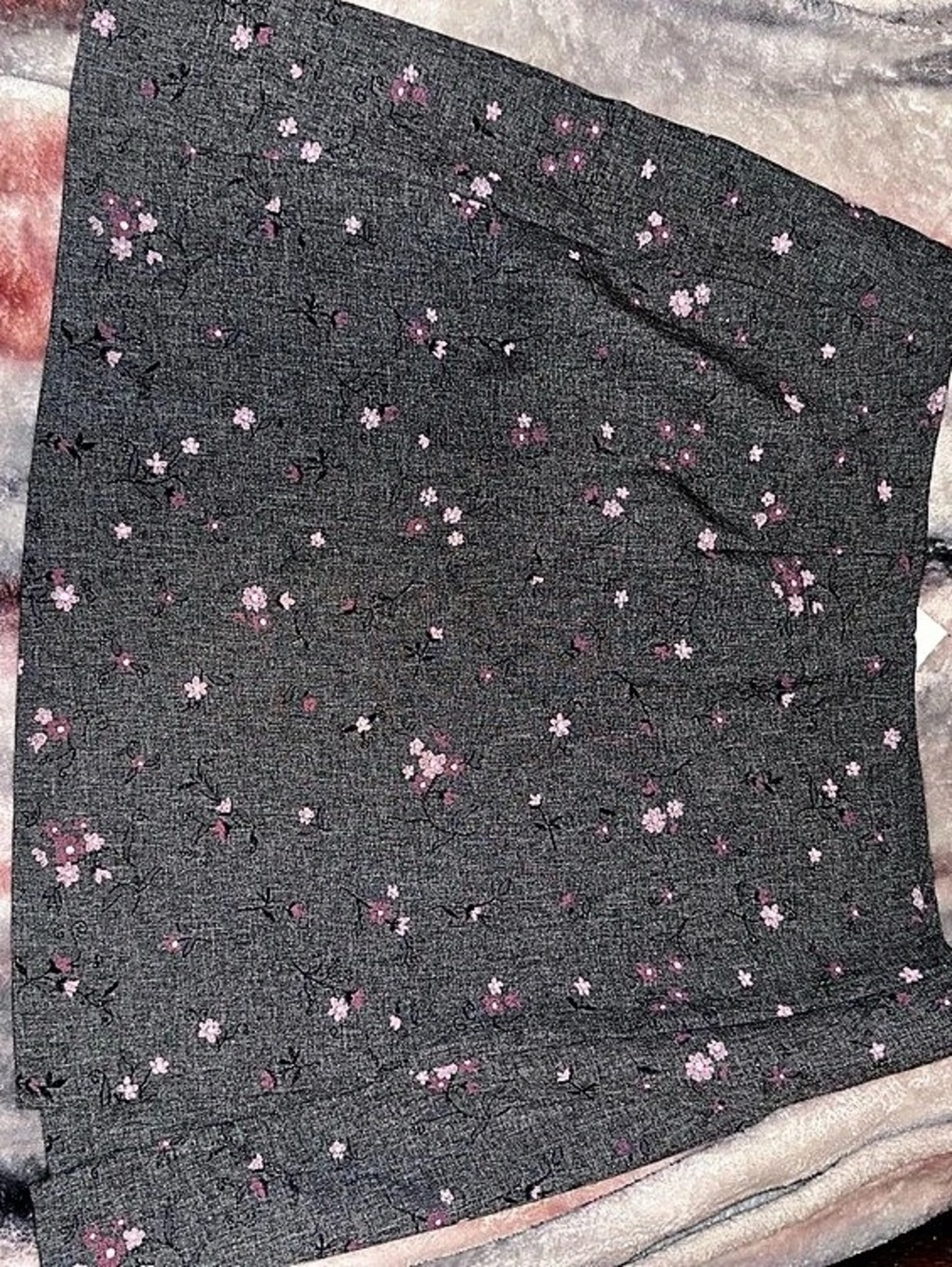 ENT Floral Mini Skirt in Black & Pink Size 2X